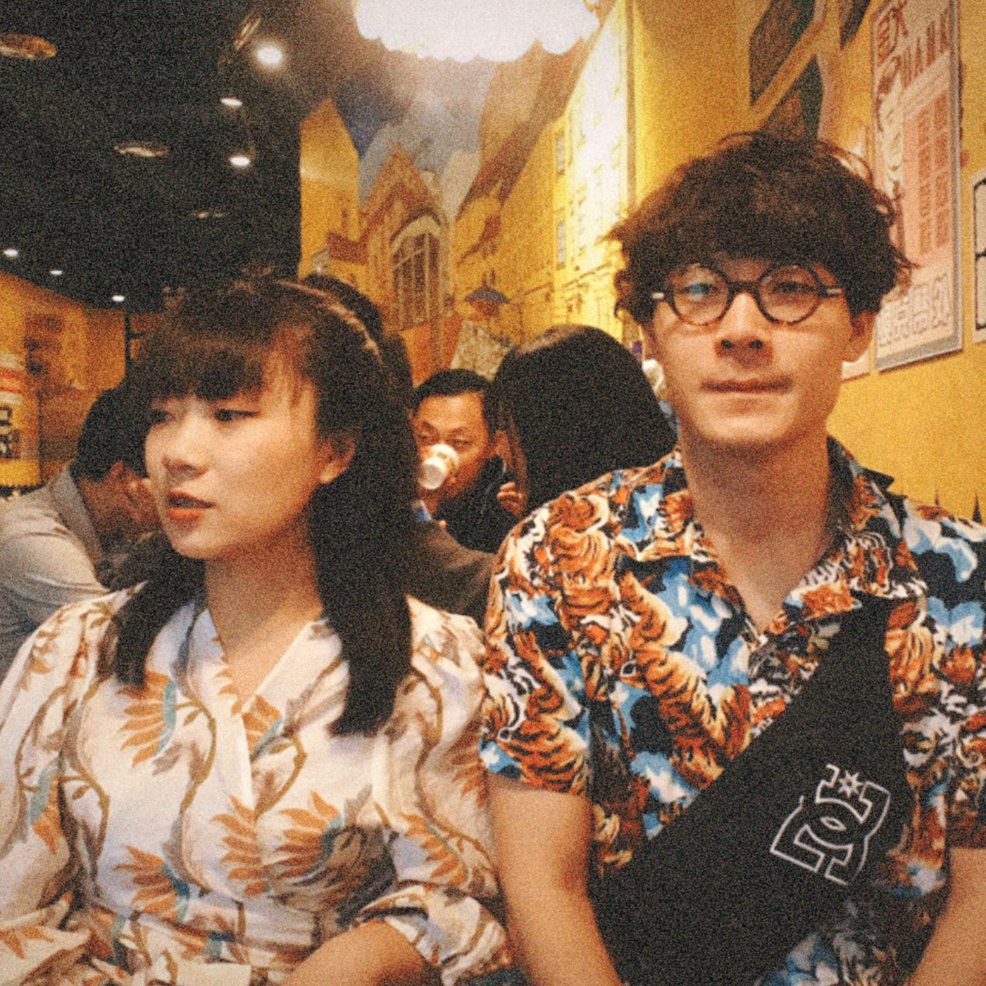 E881.分手快乐：我们在离婚之后做家人