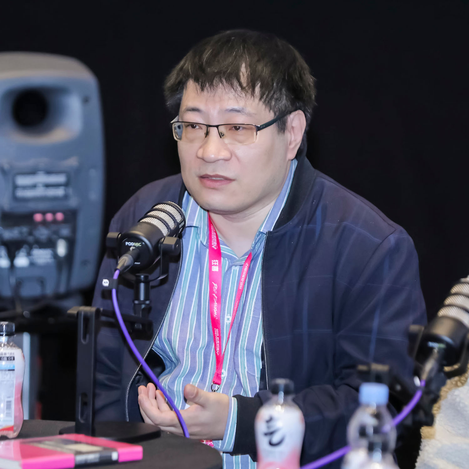 刷10年短视频的人，和看书的人会变成两种生物吗?
