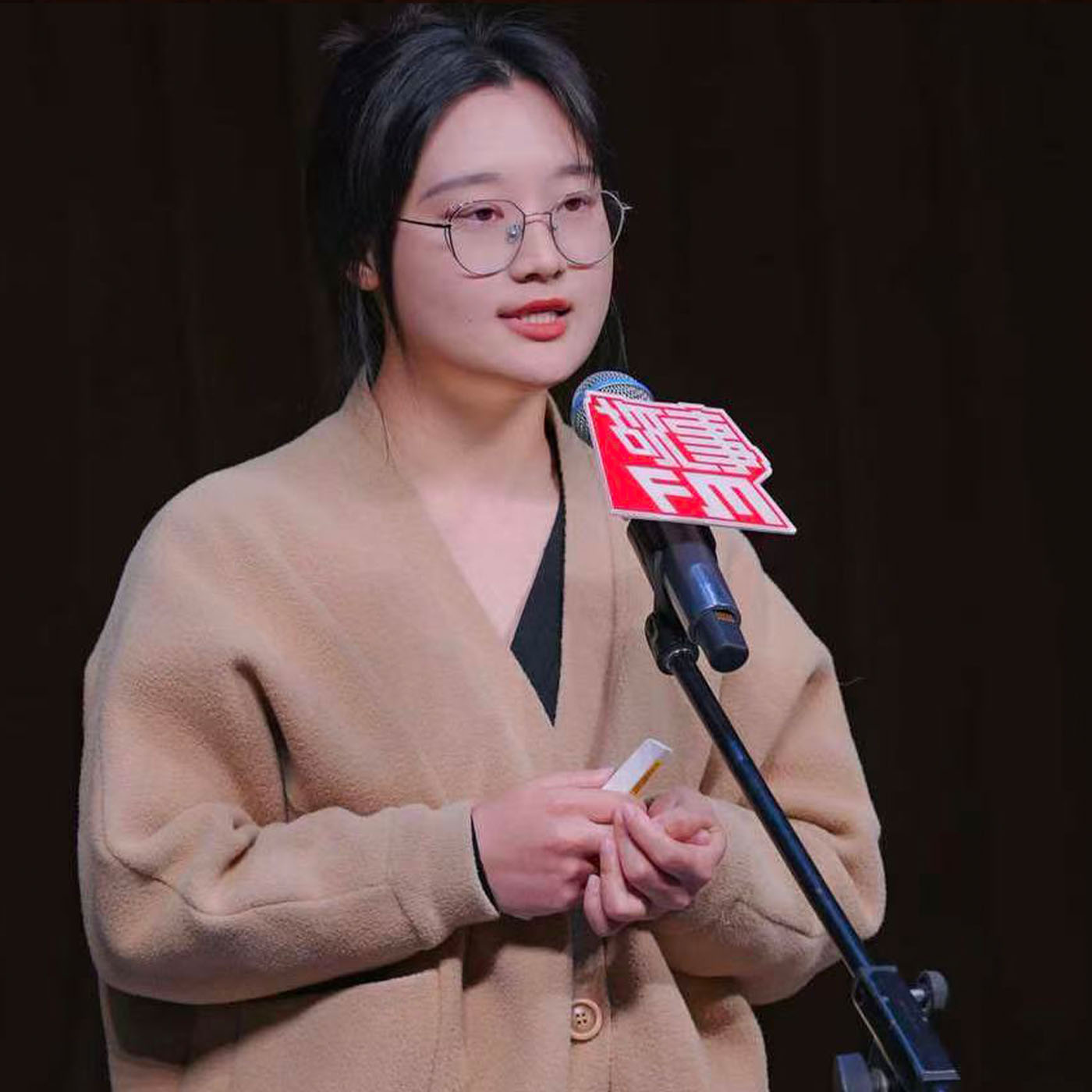 E888.只是为了不被淹没 — 那些我坚持十年的小事 | 故事开放麦 E888.只是为了不被淹没 — 那些我坚持十年的小事 | 故事开放麦