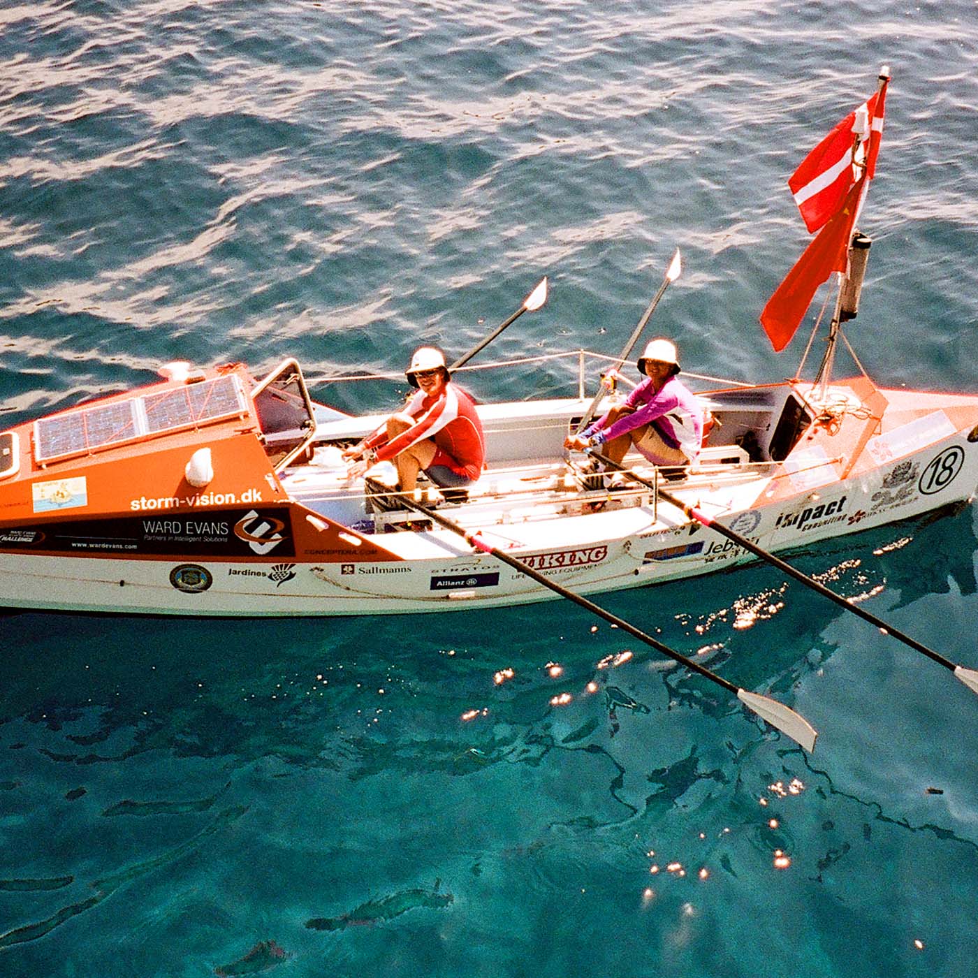 E798.23年前我们划船跨越大西洋， 今天我们挑战太平洋